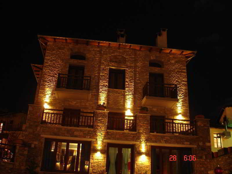 Maritsas Hotel & Suites Portaria  Exterior photo